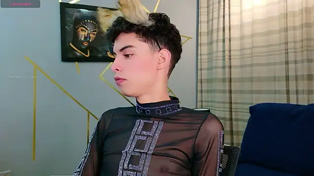 Room 69x online show from 09/17/25, 04:53