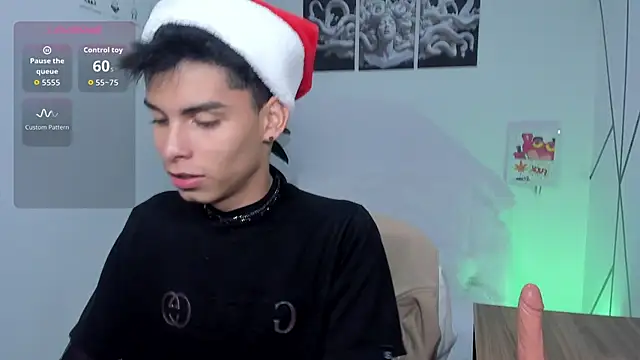 Room 69x online show from 12/01/25, 05:08