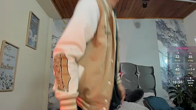 Room 69x online show from 02/05/26, 04:08