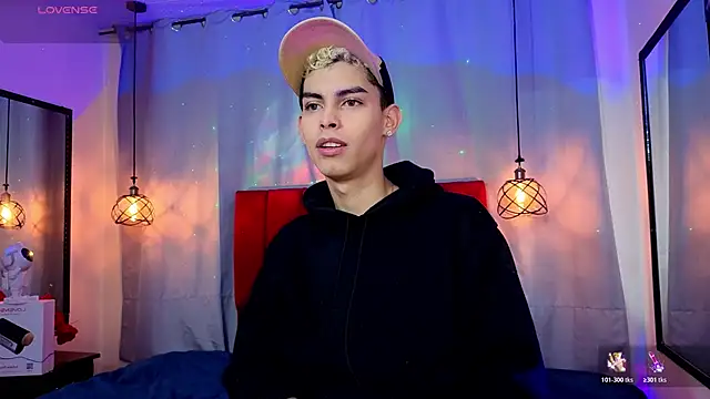 Room 69x online show from 03/06/26, 12:11