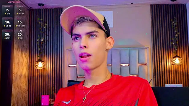 Room 69x online show from 04/09/26, 09:21