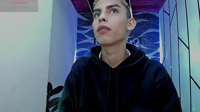 Room 69x online show from 02/26/26, 03:06