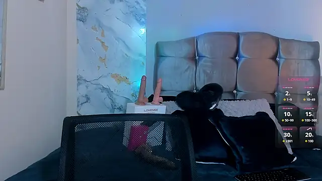 Room 69x online show from 02/12/26, 04:34