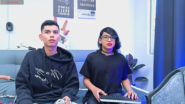 Room 69x online show from 05/22/26, 01:09