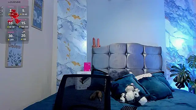 Room 69x online show from 02/18/26, 03:37