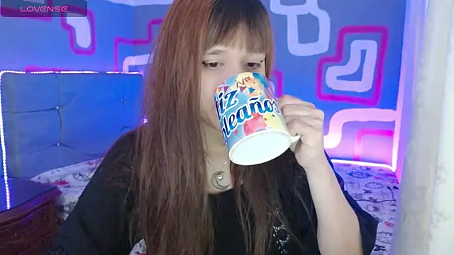 Snapshot of zara_erotik chatting on 09/27/25, 11:38 zara erotik online show from 09/27/25, 11:38