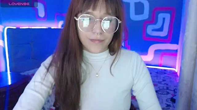 Snapshot of zara_erotik chatting on 09/30/25, 03:34 zara erotik online show from 09/30/25, 03:34