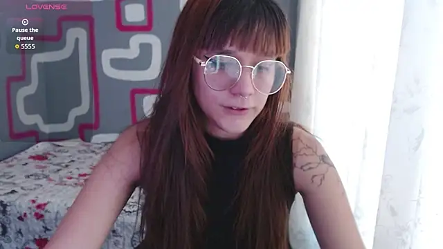 Snapshot of zara_erotik chatting on 09/23/25, 11:39 zara erotik online show from 09/23/25, 11:39