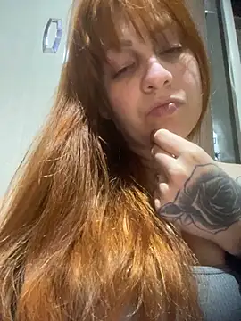 Snapshot of witchkiki chatting on 10/15/25, 05:39 witchkiki online show from 10/15/25, 05:39