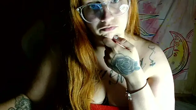 Snapshot of witchkiki chatting on 12/04/25, 04:22 witchkiki online show from 12/04/25, 04:22