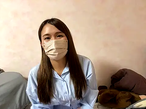 Snapshot of rad_chan chatting on 09/18/25, 01:36 rad chan online show from 09/18/25, 01:36