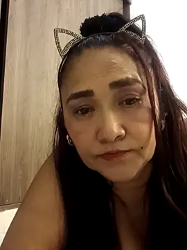 linda luna29 online show from 03/22/26, 05:53