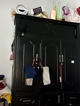 linda luna29 online show from 01/17/26, 02:37