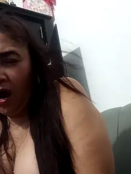 linda luna29 online show from 10/26/25, 07:09