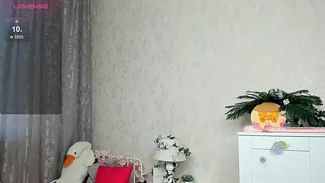 roxydolll online show from 11/19/25, 02:00