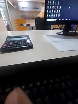 Snapshot of kiss_like_choco11 chatting on 09/27/25, 06:08 kiss like choco11 online show from 09/27/25, 06:08