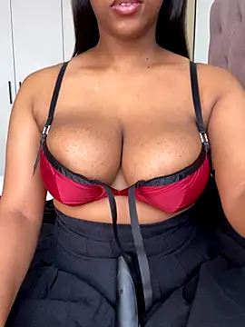 Sipsdoll online show from 10/04/25, 11:01