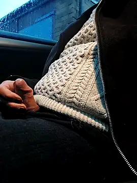 lynxman online show from 12/04/25, 08:13