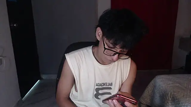 Snapshot of sung_yol chatting on 09/29/25, 03:46 sung yol online show from 09/29/25, 03:46