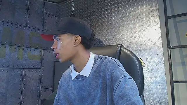 AlanCutee online show from 09/10/25, 12:26