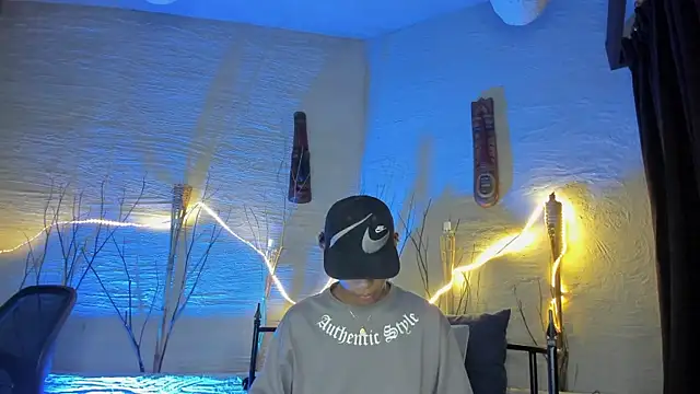 AlanCutee online show from 04/05/26, 07:53