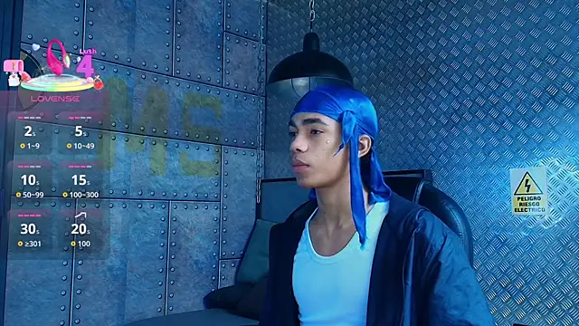 AlanCutee online show from 10/25/25, 01:01