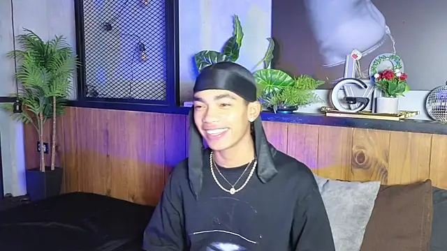 AlanCutee online show from 05/07/26, 12:08