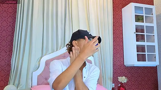 AlanCutee online show from 05/31/26, 03:07