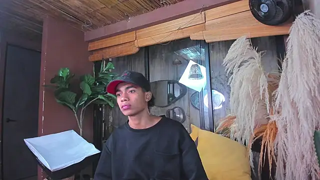 AlanCutee online show from 11/24/25, 11:54