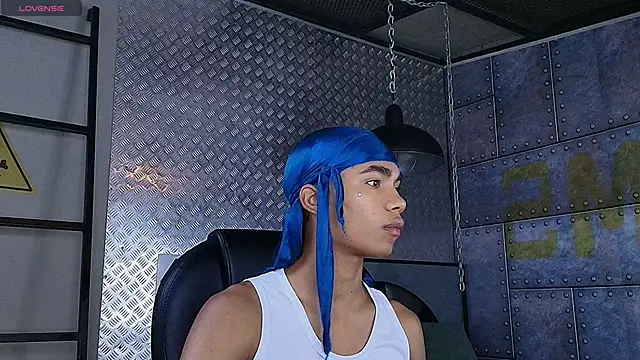 AlanCutee online show from 10/31/25, 11:18