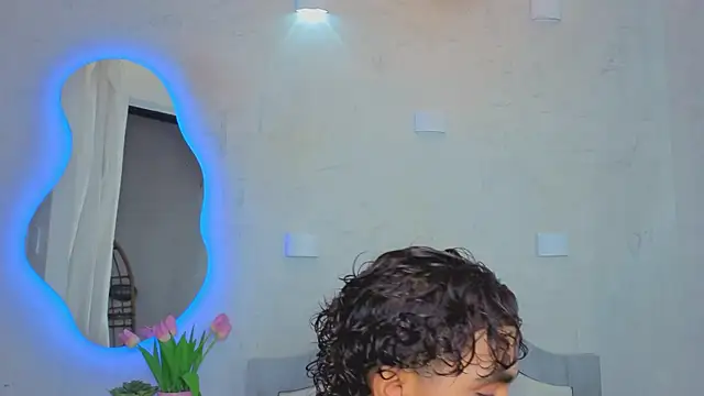 AlanCutee online show from 05/25/26, 04:01
