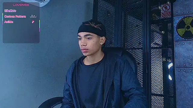 AlanCutee online show from 10/07/25, 11:44