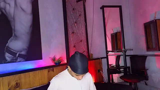 AlanCutee online show from 02/26/26, 12:16