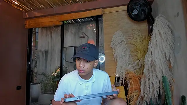 AlanCutee online show from 12/14/25, 12:22