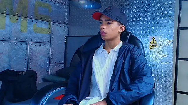 AlanCutee online show from 10/15/25, 12:35