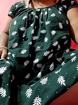 Cute-Swewty online show from 05/11/26, 03:51