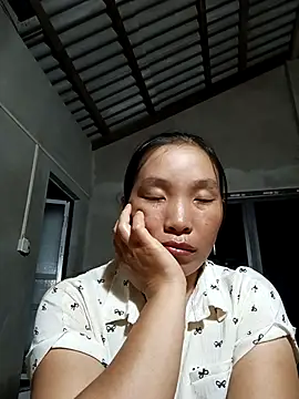 Snapshot of Tamy_20 chatting on 09/10/25, 03:11 Tamy 20 online show from 09/10/25, 03:11