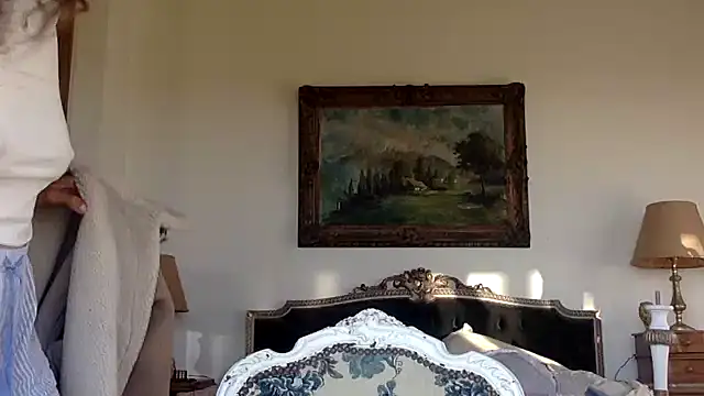 venuslibre online show from 09/22/25, 10:43