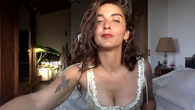 venuslibre online show from 05/06/26, 08:13