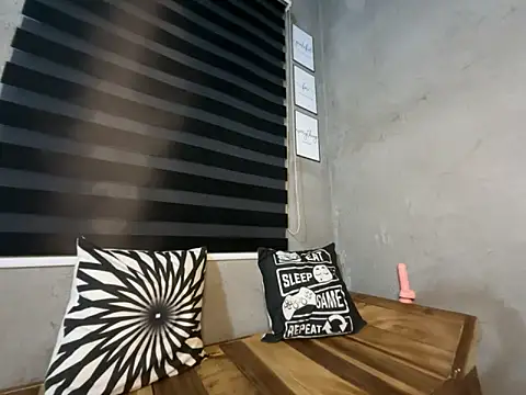 wild apple69 online show from 03/22/26, 05:14