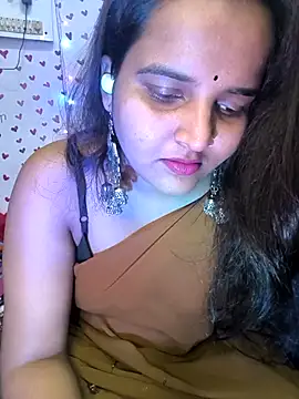 Snapshot of QueerSofty chatting on 10/13/25, 11:34 QueerSofty online show from 10/13/25, 11:34