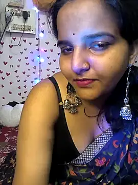 Snapshot of QueerSofty chatting on 10/04/25, 12:23 QueerSofty online show from 10/04/25, 12:23