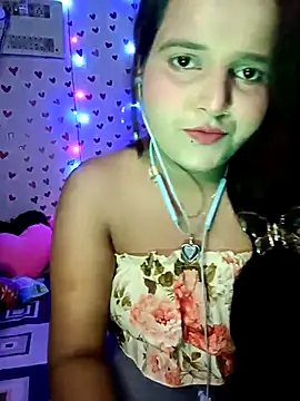 Snapshot of QueerSofty chatting on 09/14/25, 07:03 QueerSofty online show from 09/14/25, 07:03