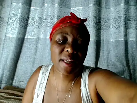 Snapshot of ManMagnet chatting on 09/22/25, 06:58 ManMagnet online show from 09/22/25, 06:58
