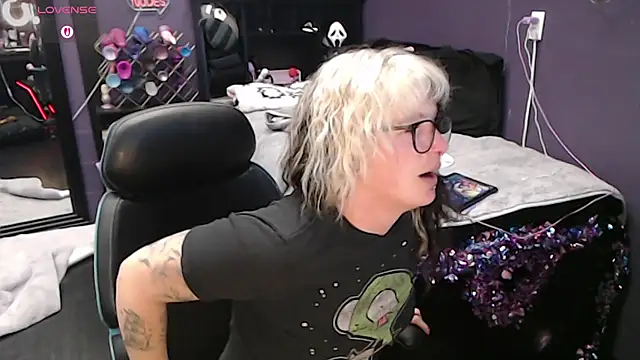 oddywithabody online show from 02/13/26, 06:24