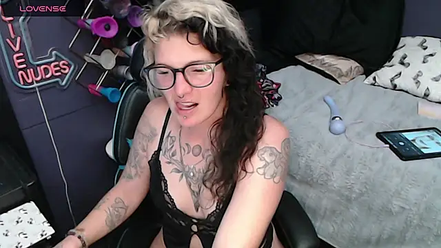 oddywithabody online show from 01/14/26, 05:55