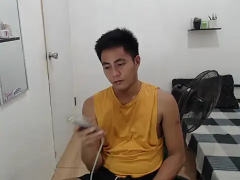 Lloyd wintours online show from 11/01/25, 05:07