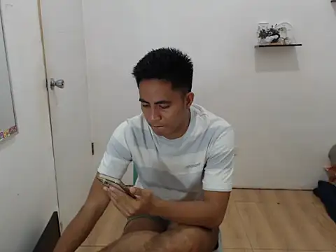 Lloyd wintours online show from 11/20/25, 03:02