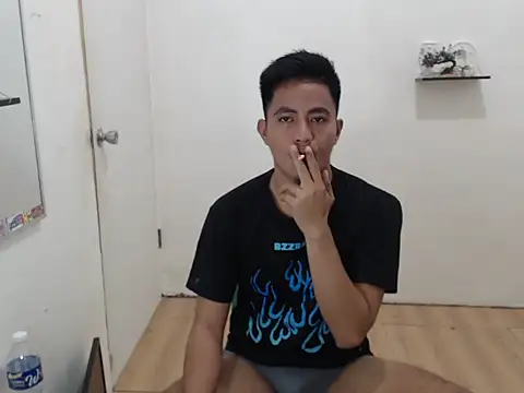 Lloyd wintours online show from 11/22/25, 01:10