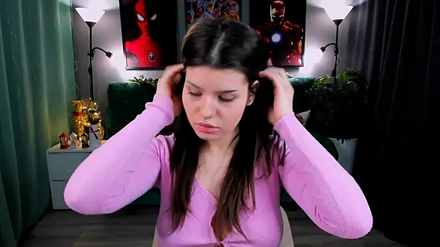 AnoraDark online show from 12/18/25, 06:23